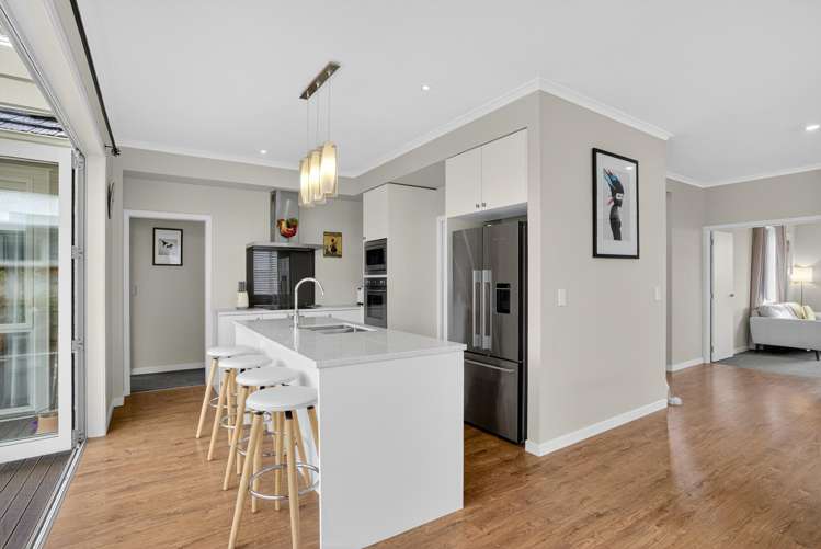 6 Turua Rise Karaka_50