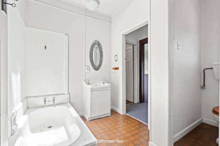 1 Apirana Avenue Regent_17