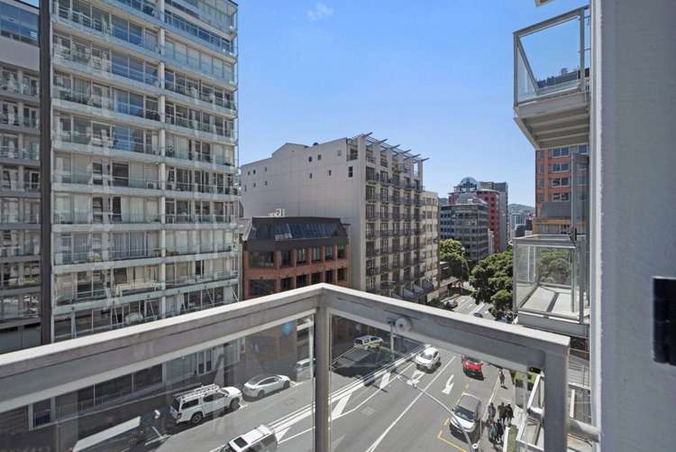 5B/163 The Terrace Wellington Central_11