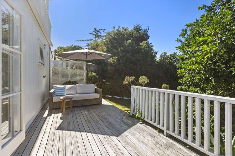 10 Tahatai Road Oneroa_13