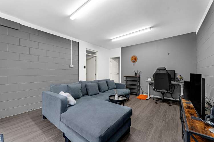 1/54 Luton Avenue Sunnyhills_16