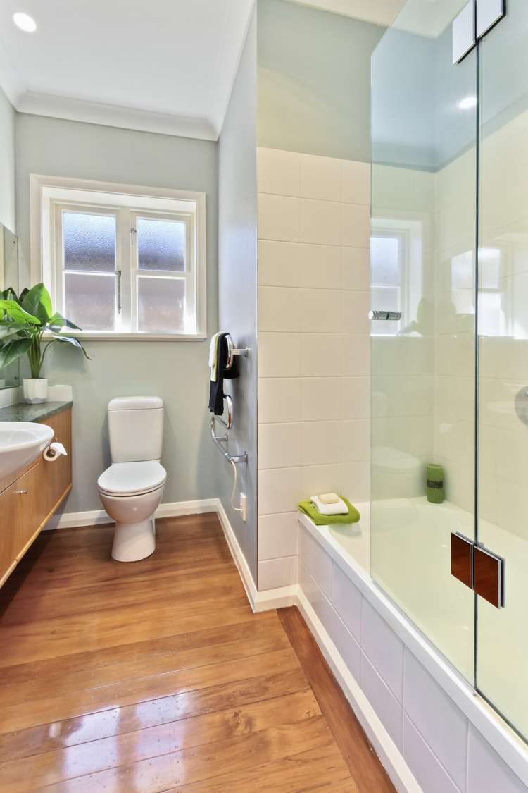 6 Queensway Three Kings_21