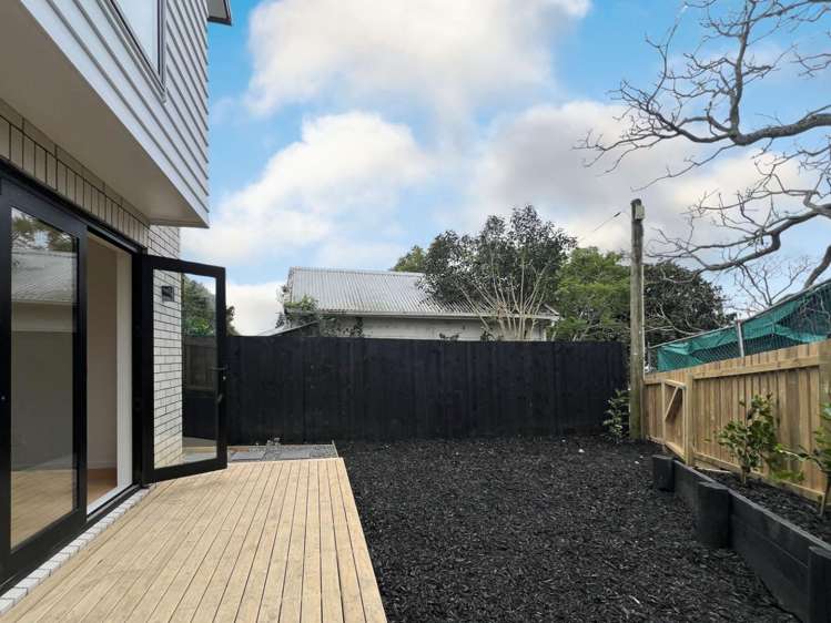 5/5 Peverill Crescent 10695_14