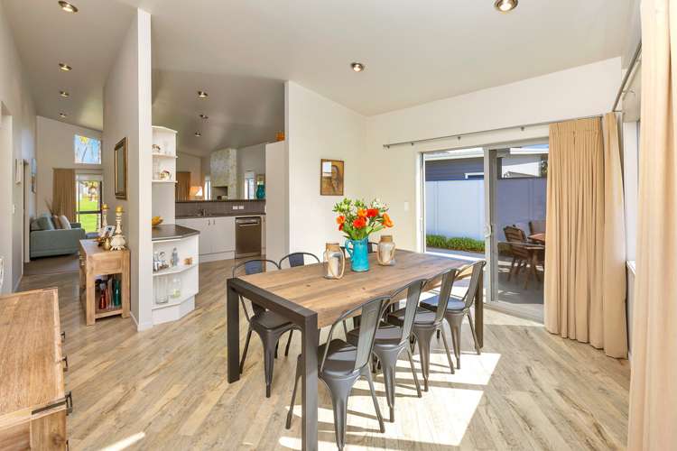 12 Hoihere Drive (Pvt) One Tree Point_9