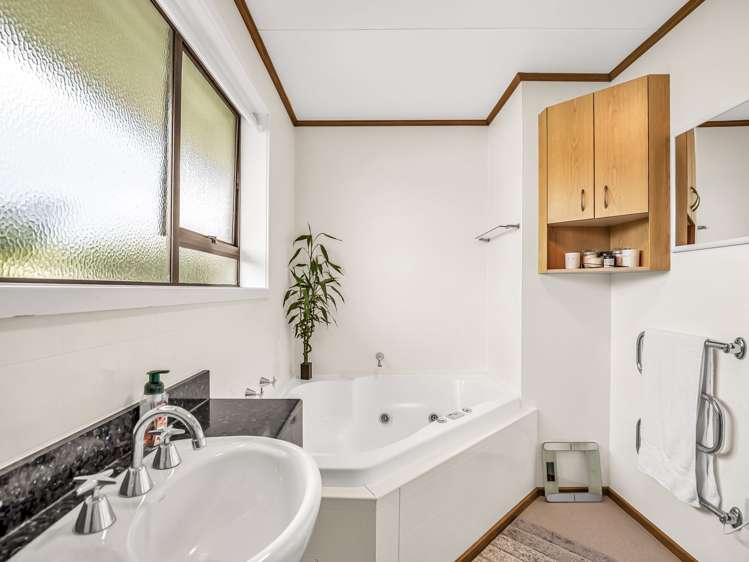 12 Oakleigh Crescent Oamaru_16