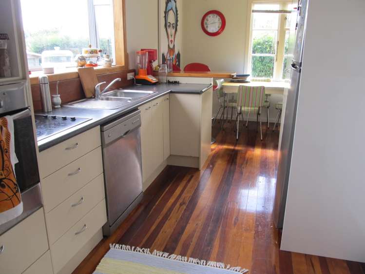 19 Fairfax Avenue Northcote_5