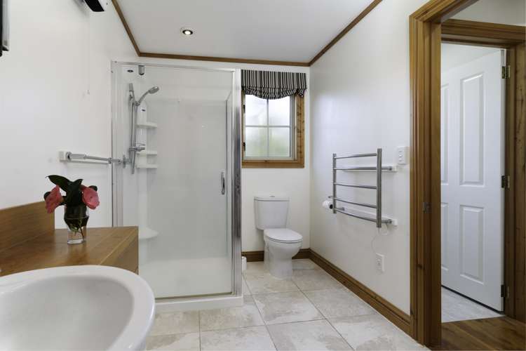 53 Andersons Line Carterton_9