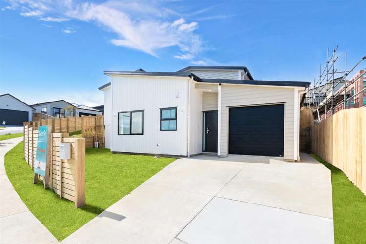 5 whakairo crescent Gulf Harbour_12