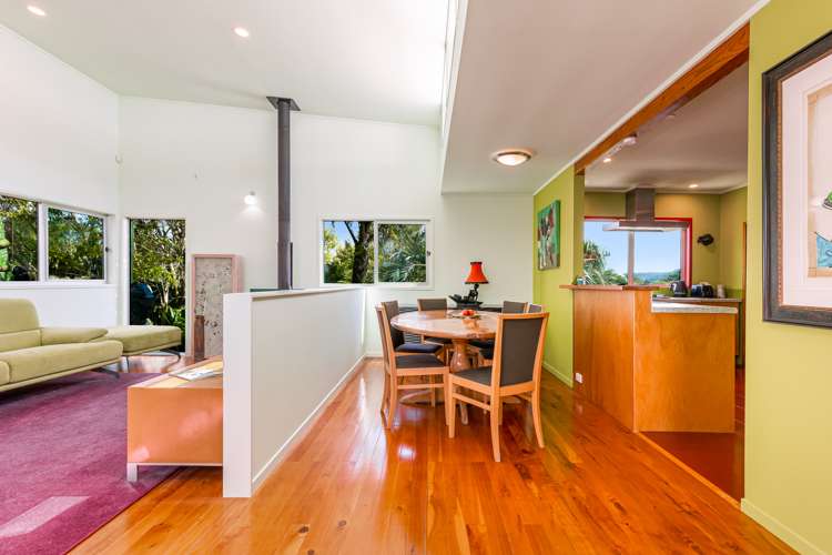 452 Huia Road Laingholm_16