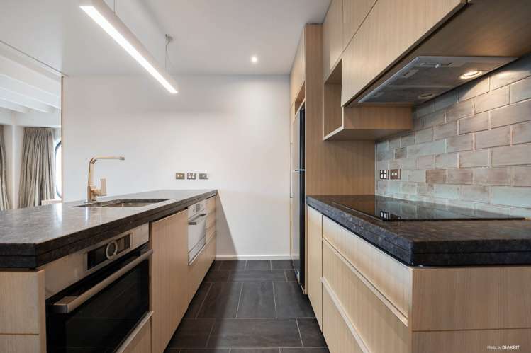 304/103 Symonds Street City Centre_7