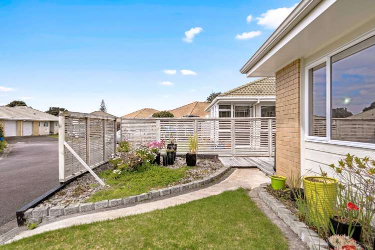 7/14 Campbell Close Whangamata_15