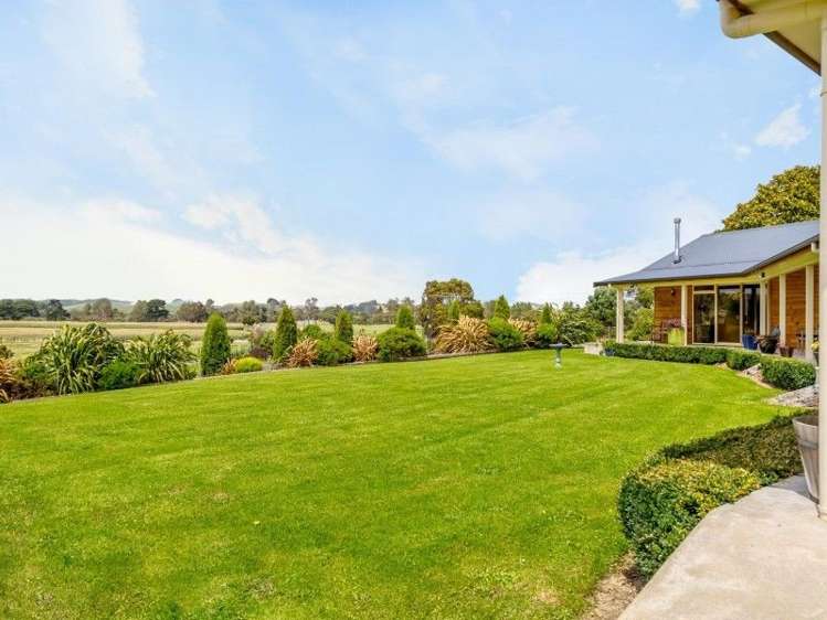 48 Pahiatua Mangahao Road Pahiatua_21