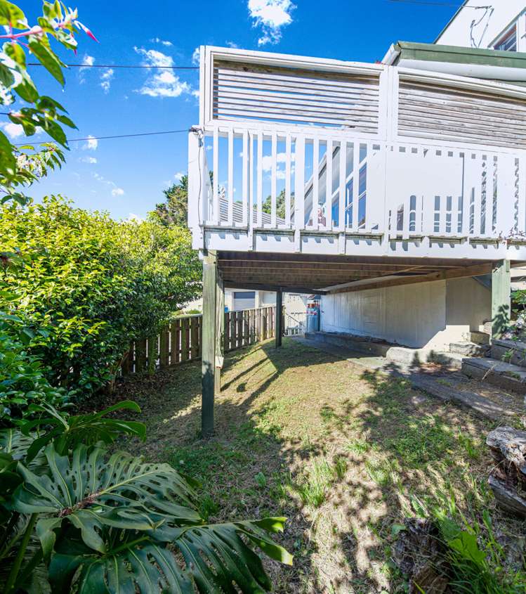 56 Kinghorne Street Strathmore Park_18