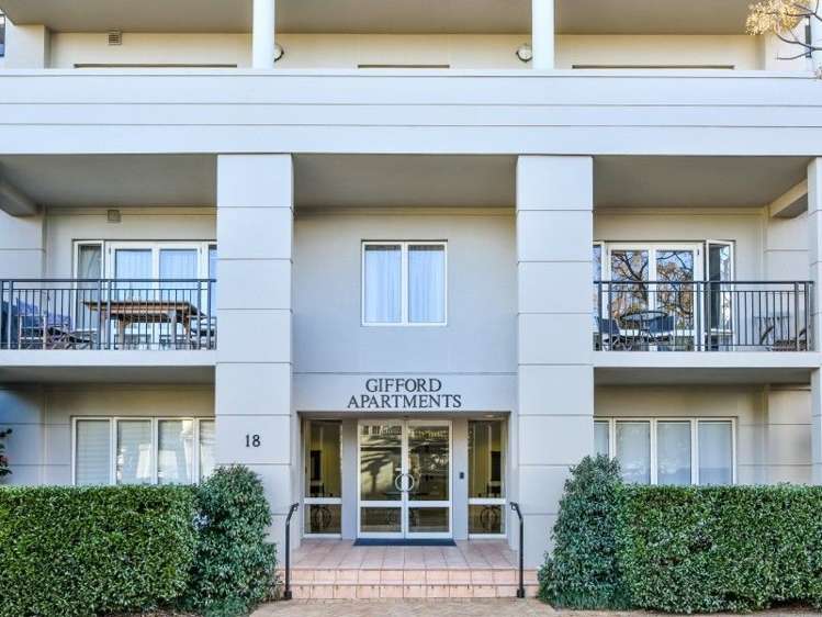 3b/18 Joseph Banks Terrace Remuera_1