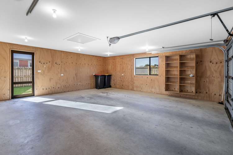 24 Welsh Road Winton_14