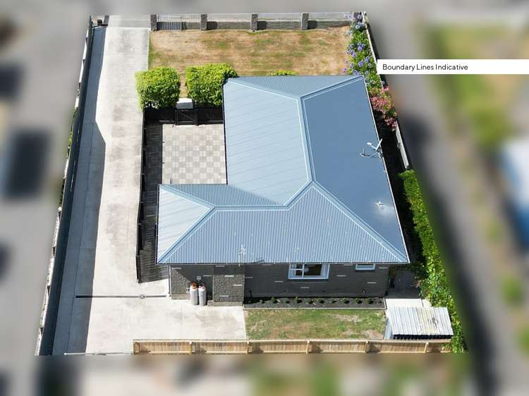 66 Neill Street Hornby_21