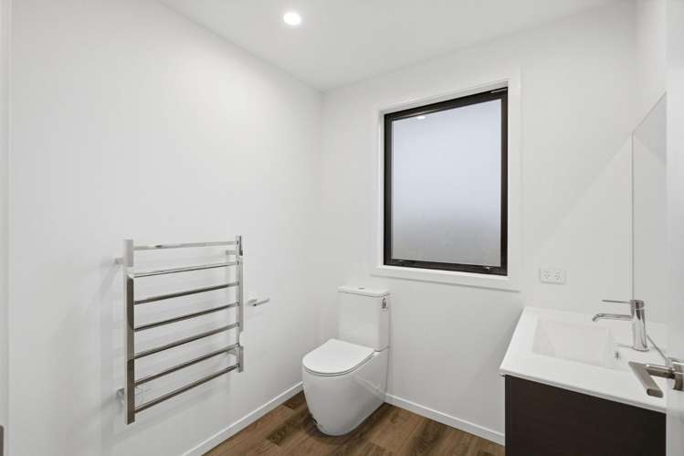 10A Titoki Street 1200_11