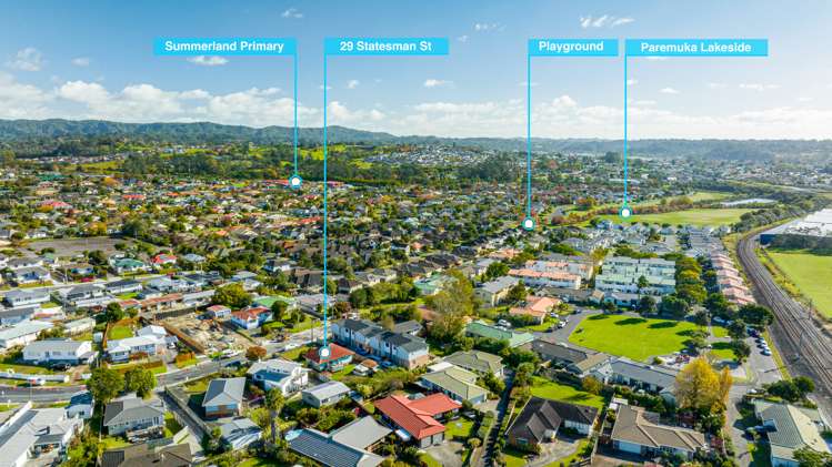 29 Statesman Street Henderson_24