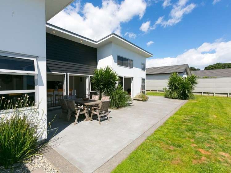 47 Links Drive Waiwhakaiho_37