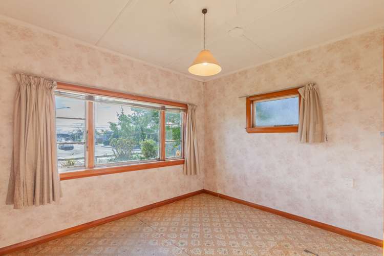 30 Anzac Avenue Onekawa_6