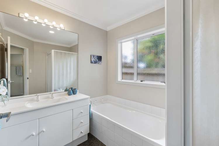 13b Oceanbeach Road Mount Maunganui_23