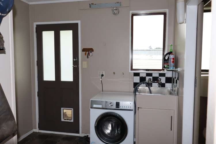 772 Upland Road Egmont Village_15