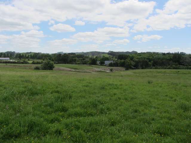 Just two sites available - Lot 7: 1.00ha