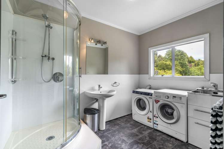 15 Grant Road Otatara_12