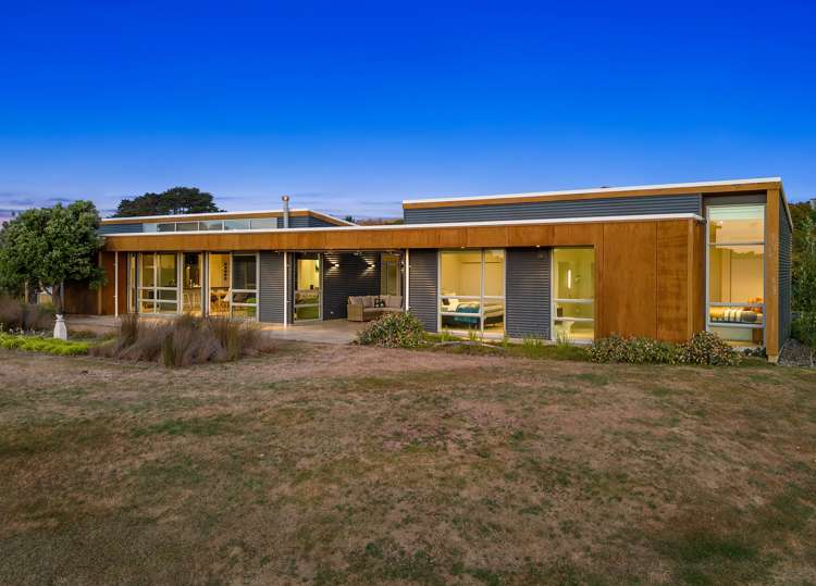 40 Raukawa Road Peka Peka_23