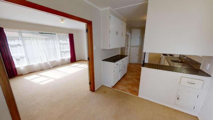 98 Highbury Avenue Highbury_4
