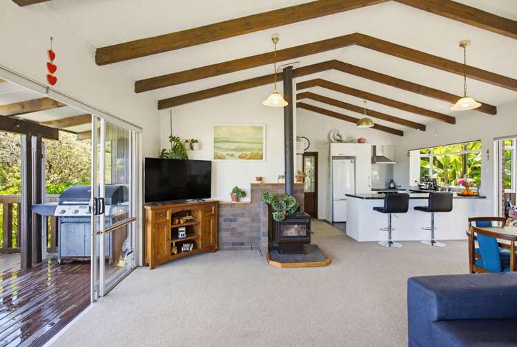 6 Punga Place Whitianga_9