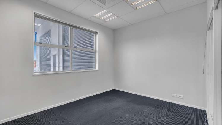 44 Izone Drive Rolleston_10