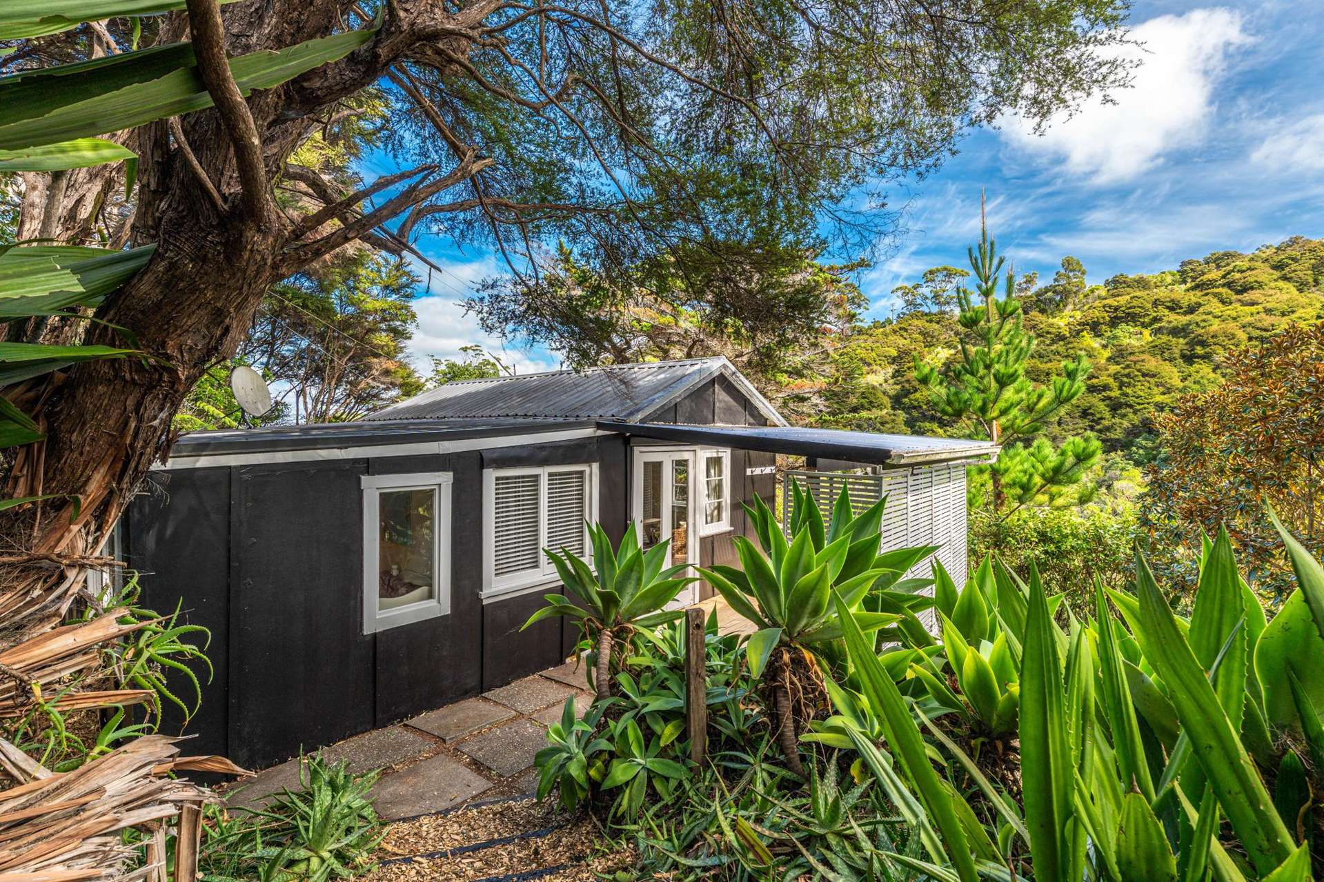 73 Anzac Road Waiheke Island_0