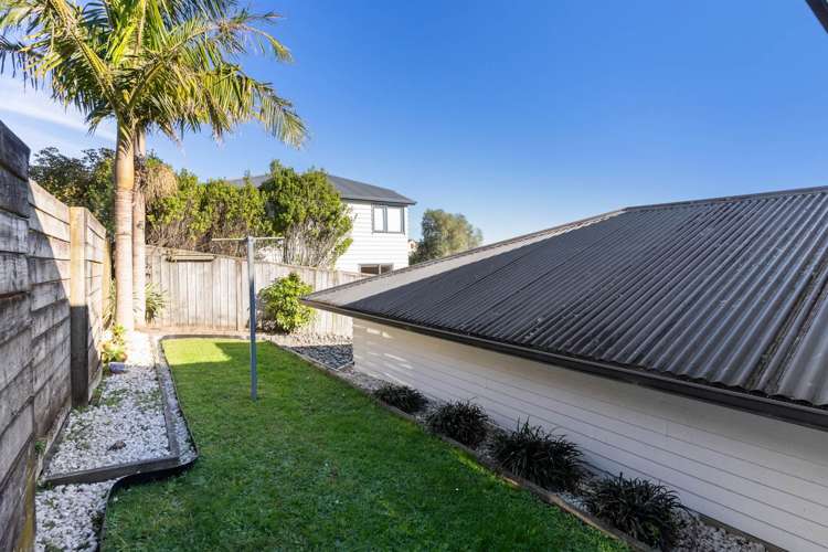 762 East Coast Road Oteha_19