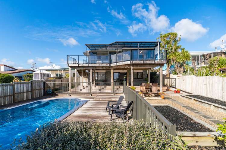 1418 Whangaparaoa Road Army Bay_31