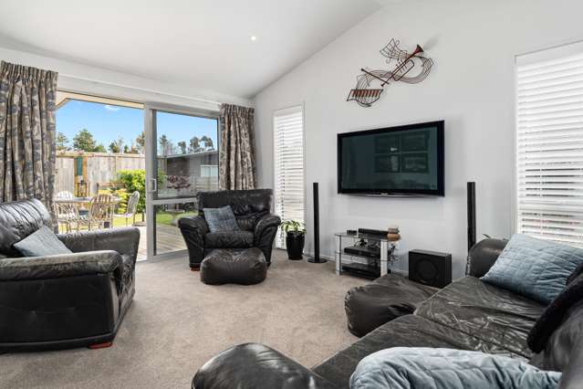 4 Madeleine Place Omokoroa_2