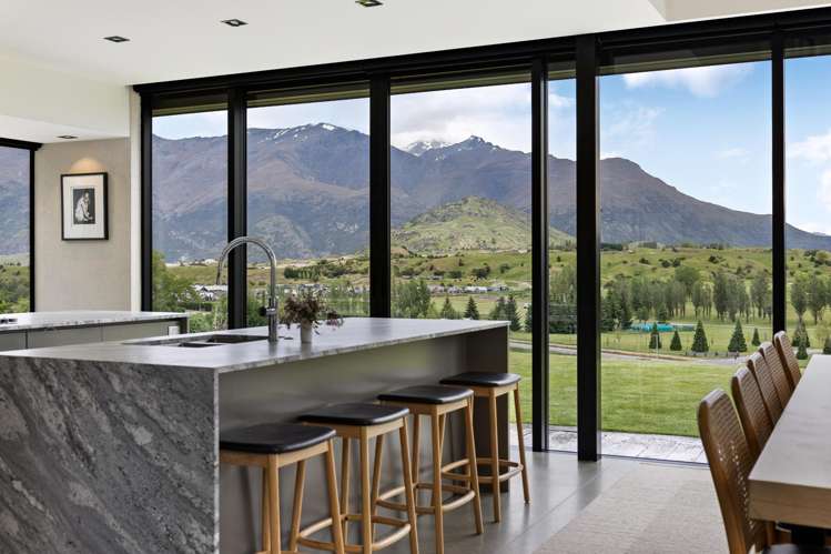 20 Advance Terrace Arrowtown_2