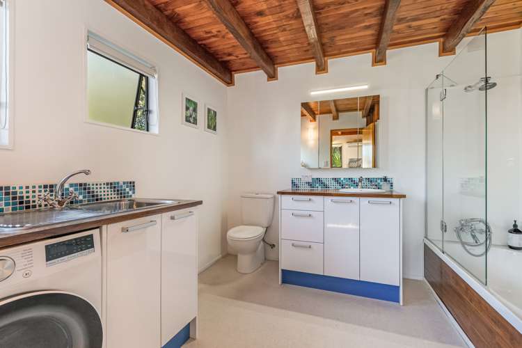 43b Kauri Road Stanmore Bay_12