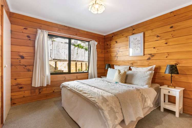 2/30 Charles Dickens Drive Mellons Bay_12