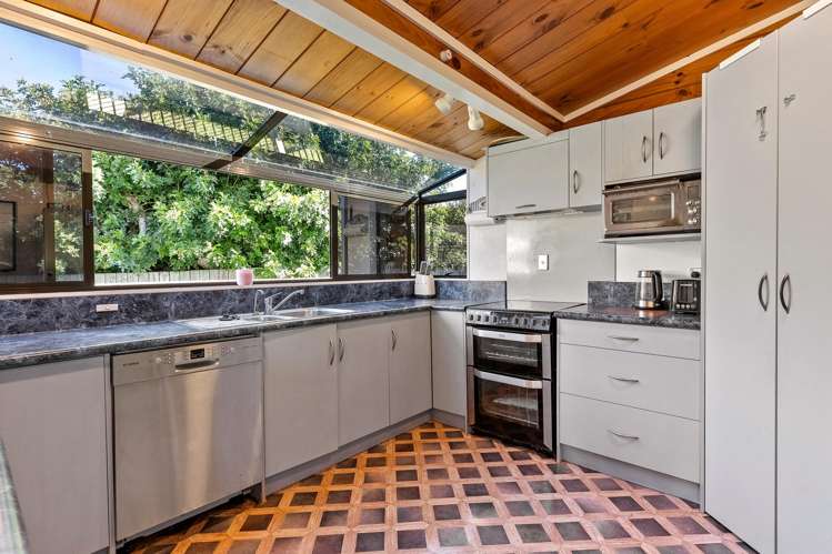 4 Totara Place_5