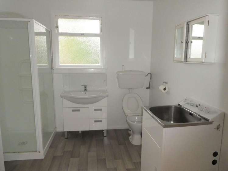 2/396 Hereford St Linwood_7