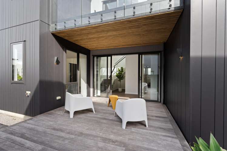 8 Kumukumu Road Long Bay_13