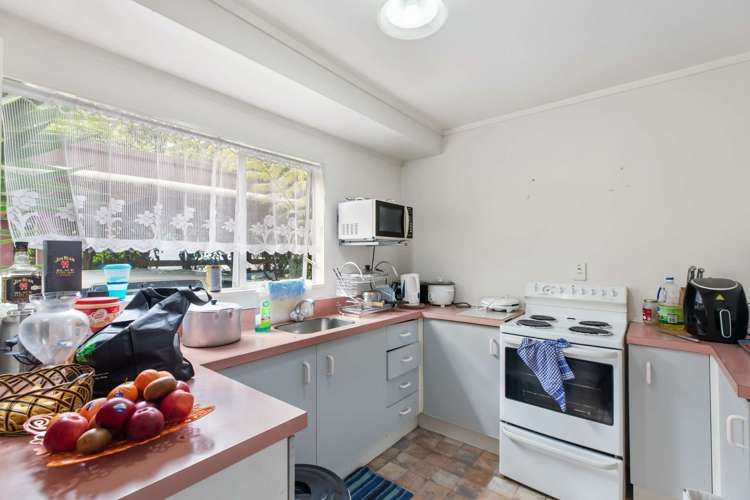 2/17a Idesia Place Totara Heights_6