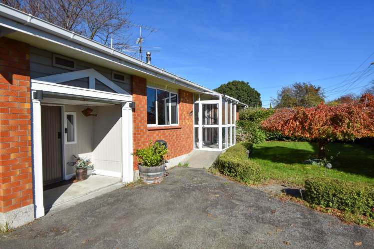 481 High Street South Carterton_24