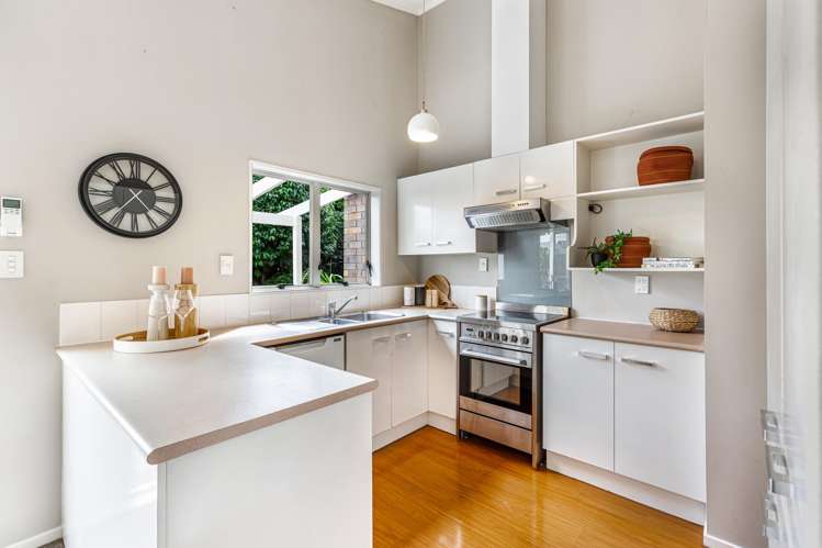 3 Meynell Court Glen Eden_4