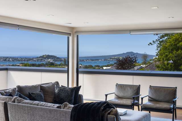 Parnell Penthouse with Iconic Views