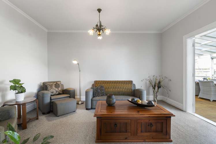 19 Johnson Street Bulls_7