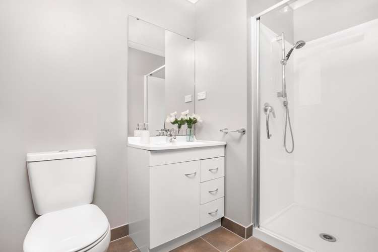 22a Saralee Drive Manurewa_11