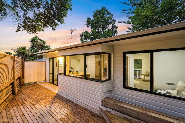 197 Woodlands Park Road Titirangi_19