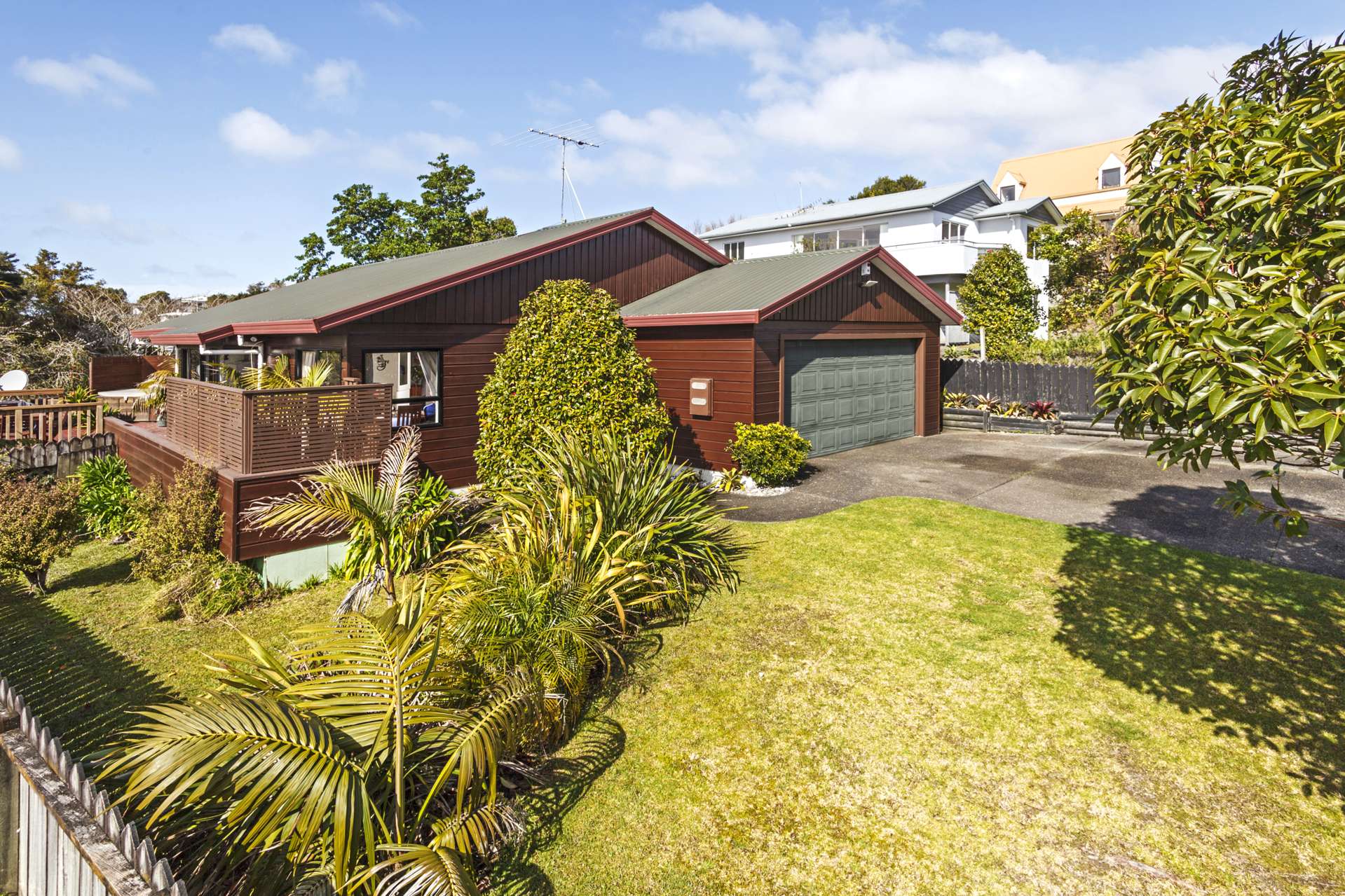 9 Dobell Road Stanmore Bay_0